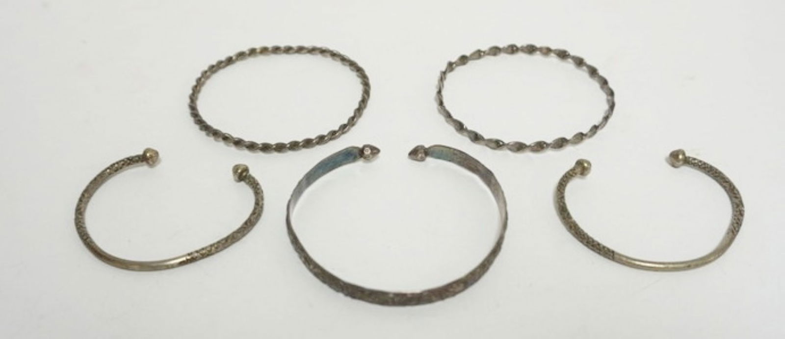 ASSORTED BANGLE BRACELETS