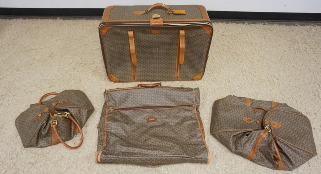WINGS LUGGAGE SET (1 of 4)