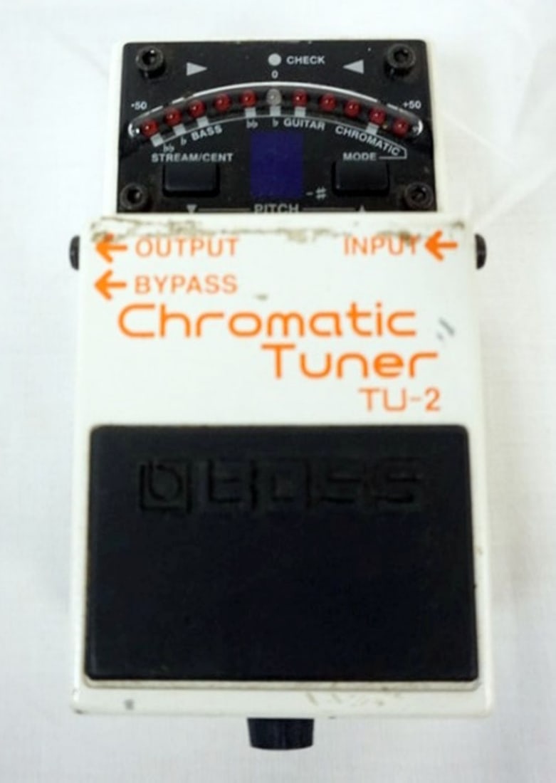 BOSS CHROMATIC TUNER (1 of 3)