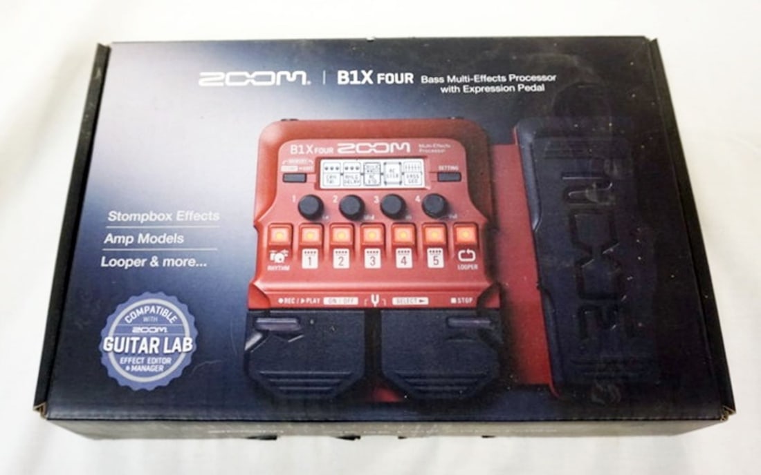ZOOM MULTI EFFECTS PROCESSOR (1 of 2)