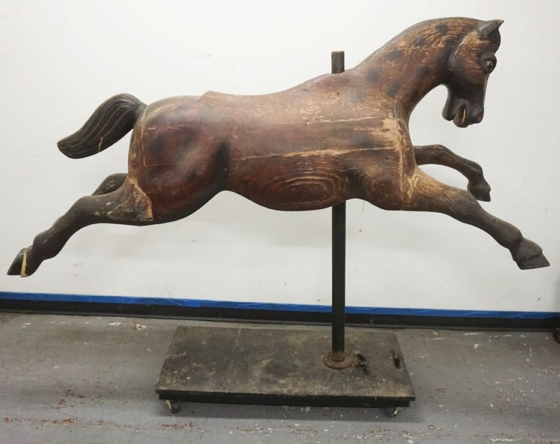 VINTAGE WOOD CAROUSEL HORSE (1 of 5)