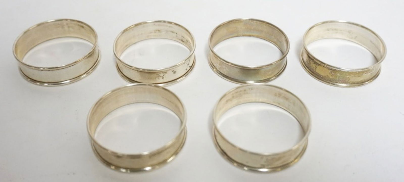 GORHAM STERLING SILVER NAPKIN RINGS: 6 GORHAM STERLING SILVER NAPKIN RINGS, APPROXIMATELY 2.141 OZT