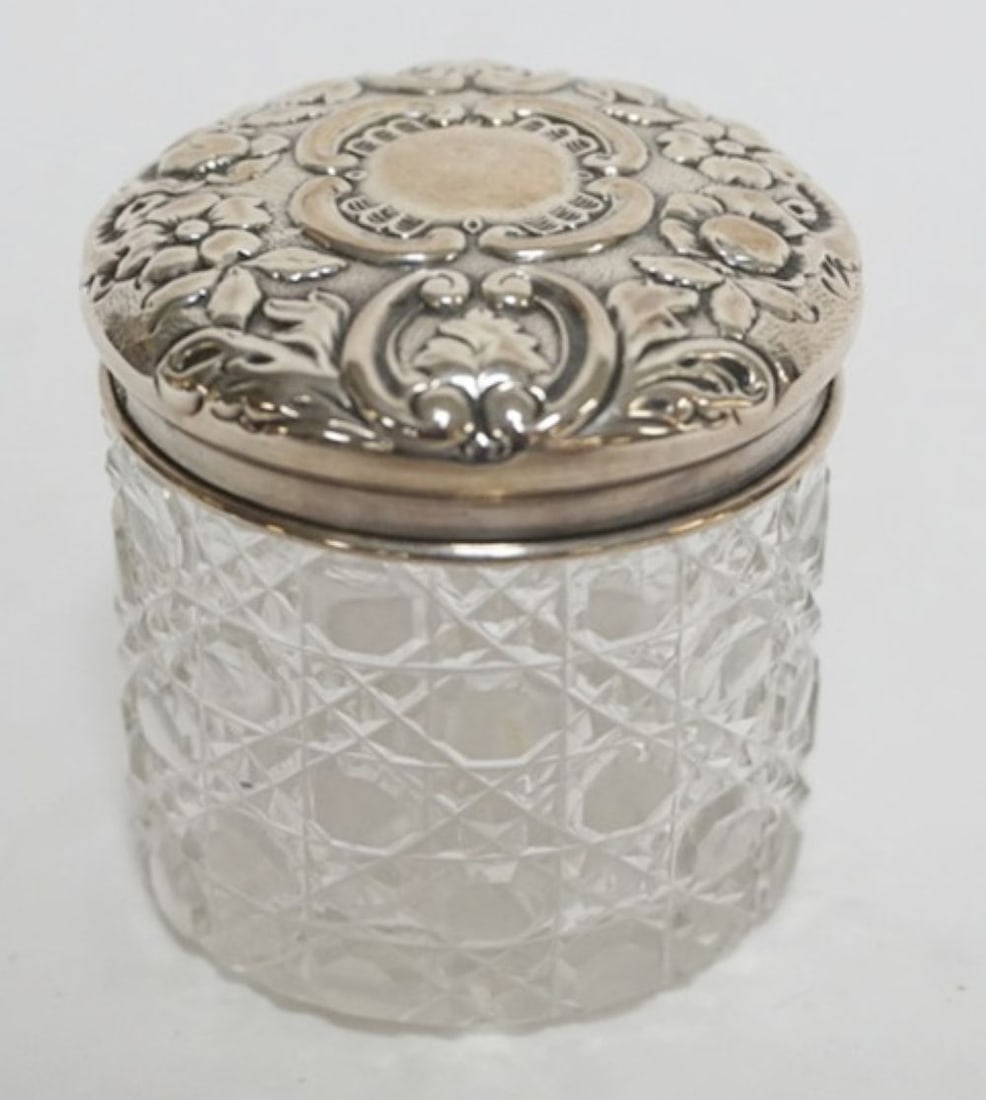 STERLING SILVER AND CUT GLASS VANITY JAR: STERLING SILVER AND CUT GLASS VANITY JAR, APPROXIMATELY 2 1/2 IN X 2 1/2 IN