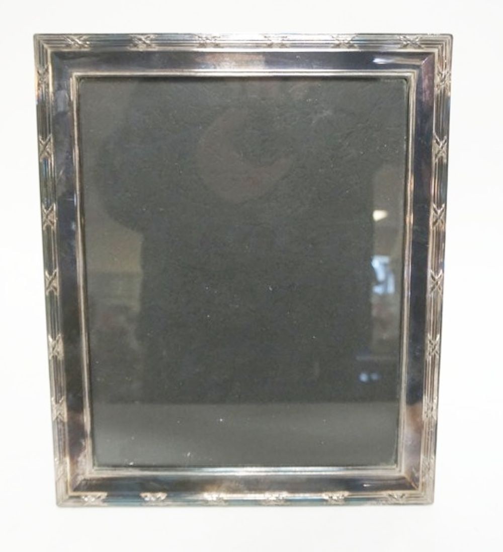 STERLING SILVER DRESSER FRAME: STERLING DRESSER FRAME, APPROXIMATELY 10 IN X 12 IN