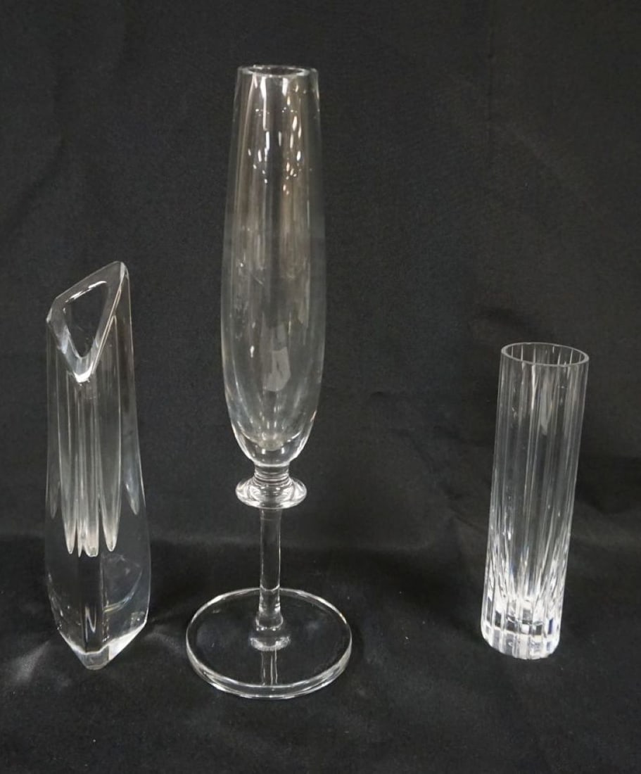 BACCARAT & DAUM FRANCE CRYSTAL BUD VASES (1 of 3)