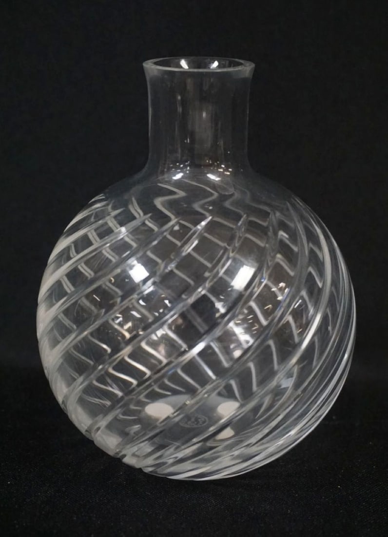 BACCARAT CRYSTAL CYCLADES VASE (1 of 3)