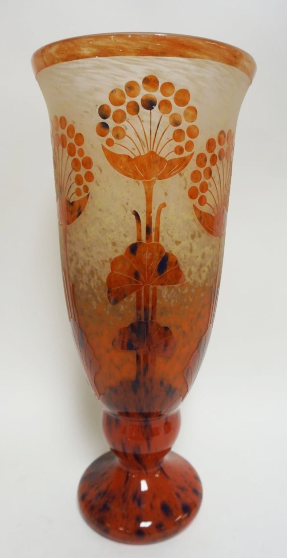 LE VERRE FRANCAIS MONUMENTAL ART GLASS VASE: LE VERRE FRANCAIS MONUMENTAL ART GLASS VASE, APPROXIMATELY 20 1/2 IN HIGH