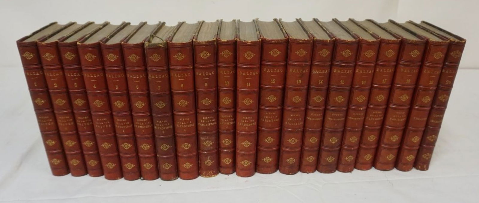 20 VOLUMES LEATHER BOUND BOOKS *BALZAC* (1 of 16)