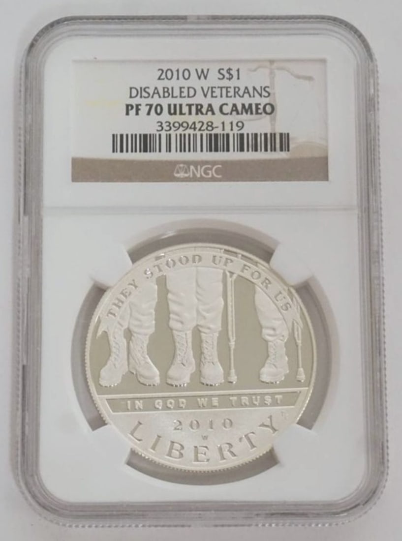 DISABLED VERTERANS COMMEMORATIVE SILVER DOLLAR (1 of 3)