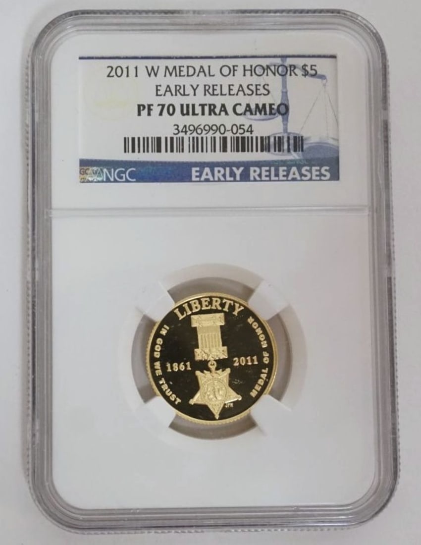MEDAL OF HONOR 5 DOLLAR GOLD COIN (1 of 3)