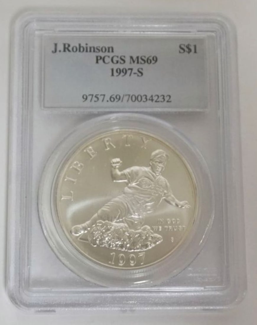 JACKIE ROBINSON COMMEMORATIVE SILVER DOLLAR (1 of 3)