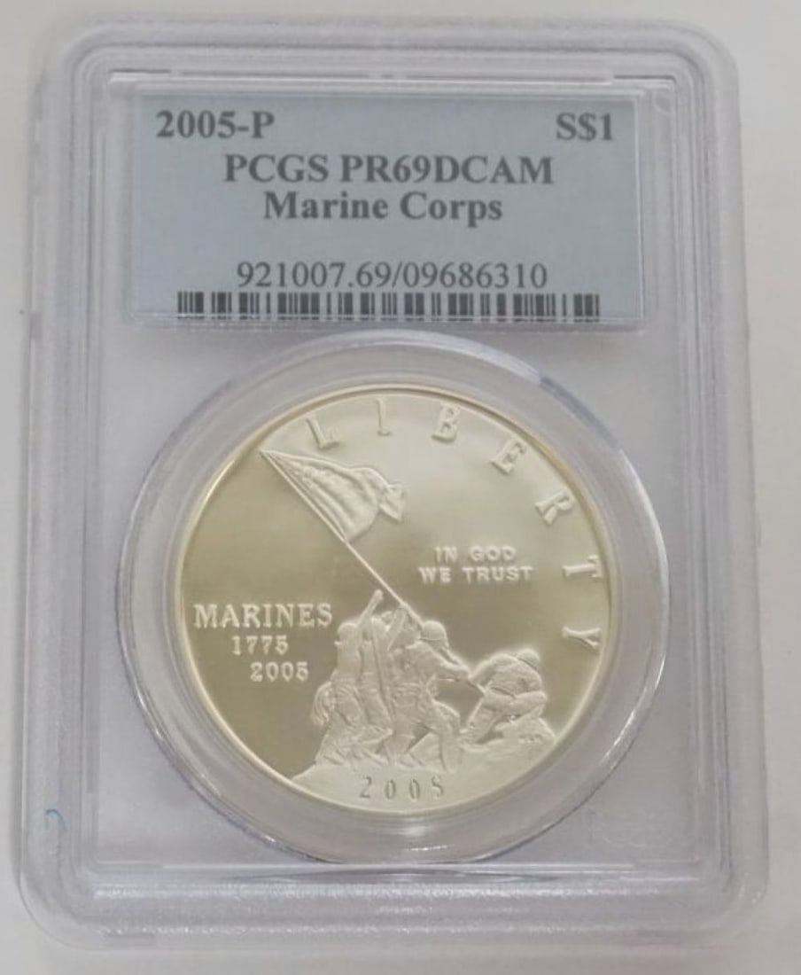 MARINE CORPS SILVER DOLLAR (1 of 3)