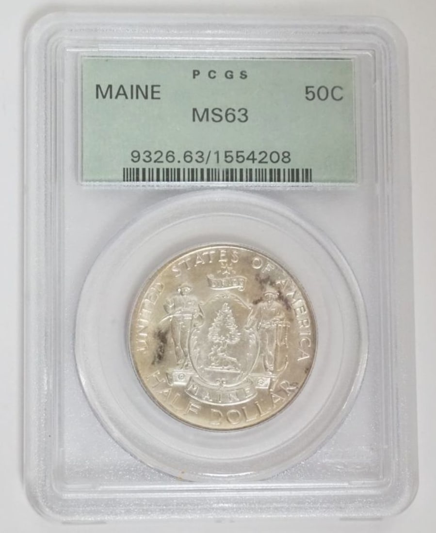 MAINE CENTENNIAL SILVER HALF DOLLAR (1 of 3)