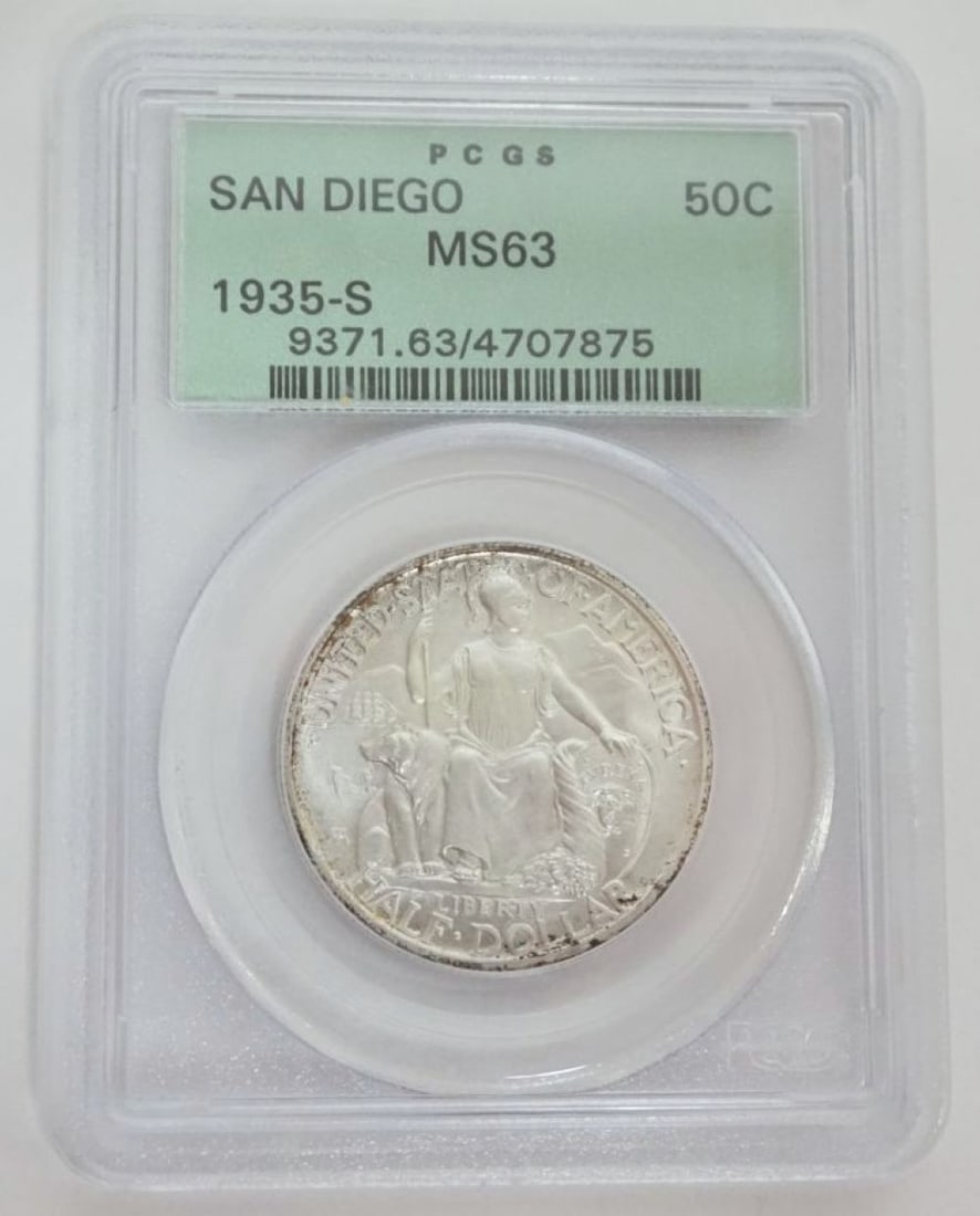 CALIFORNIA PACIFIC INTERNATIONAL EXPO SILVER HALF DOLLAR (1 of 3)