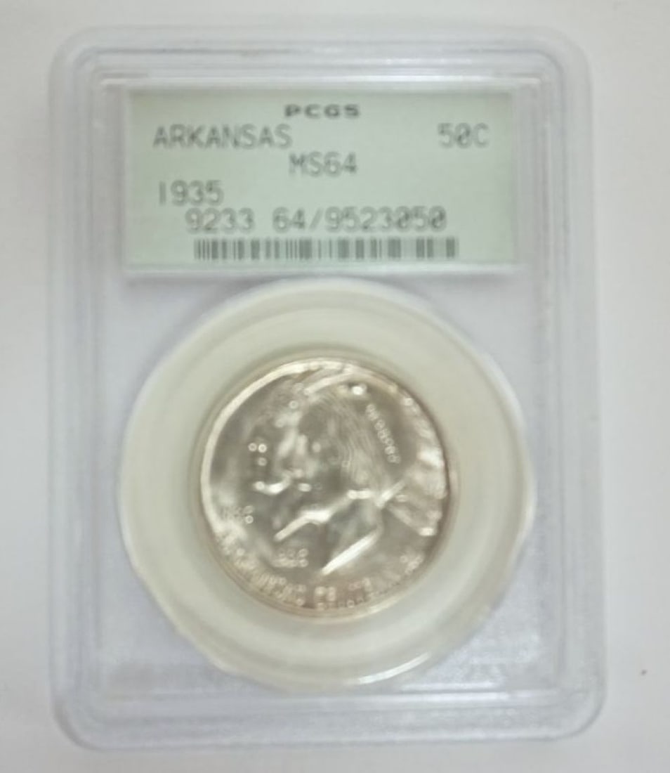 ARKANSAS CENTENNIAL SILVER HALF DOLLAR (1 of 3)