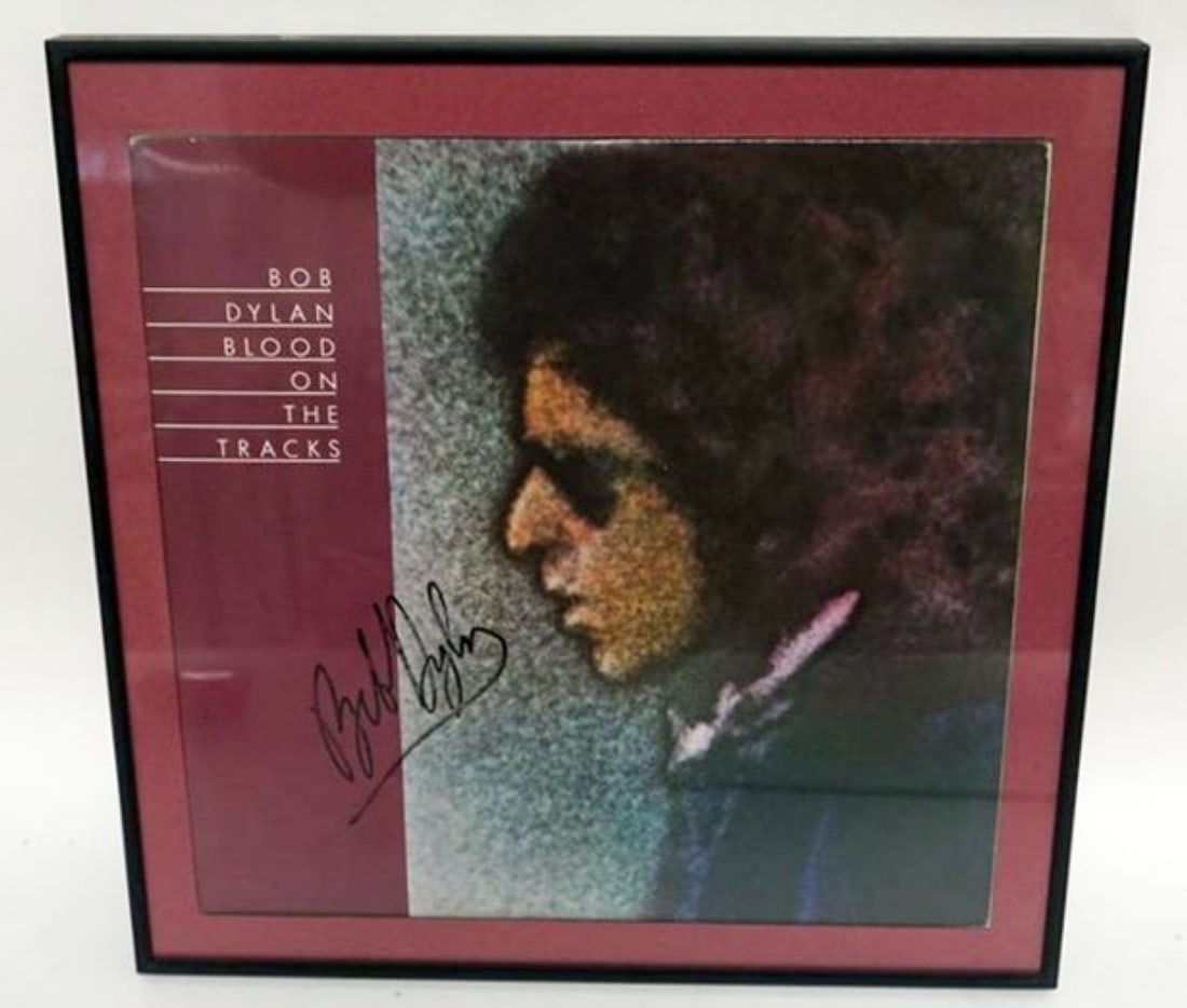BOB DYLAN FRAMED & MATTED ALBUM W/SIGNATURE (1 of 2)