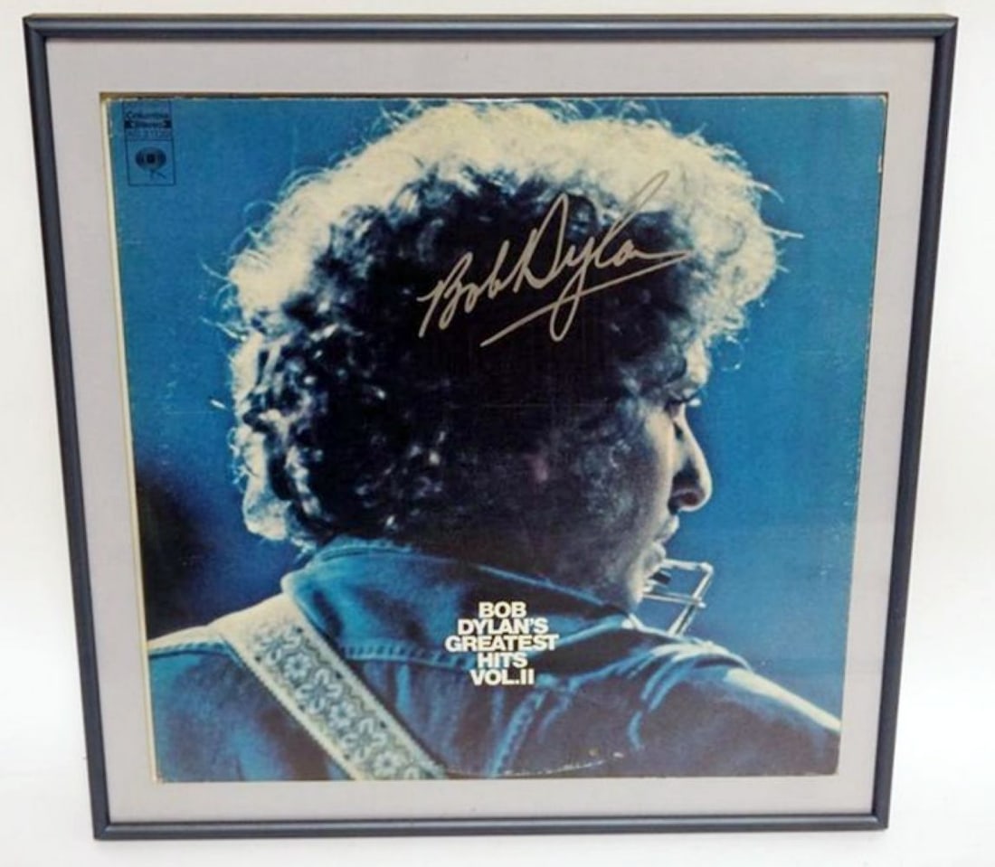 BOB DYLAN FRAMED & MATTED ALBUM W/SIGNATURE (1 of 2)