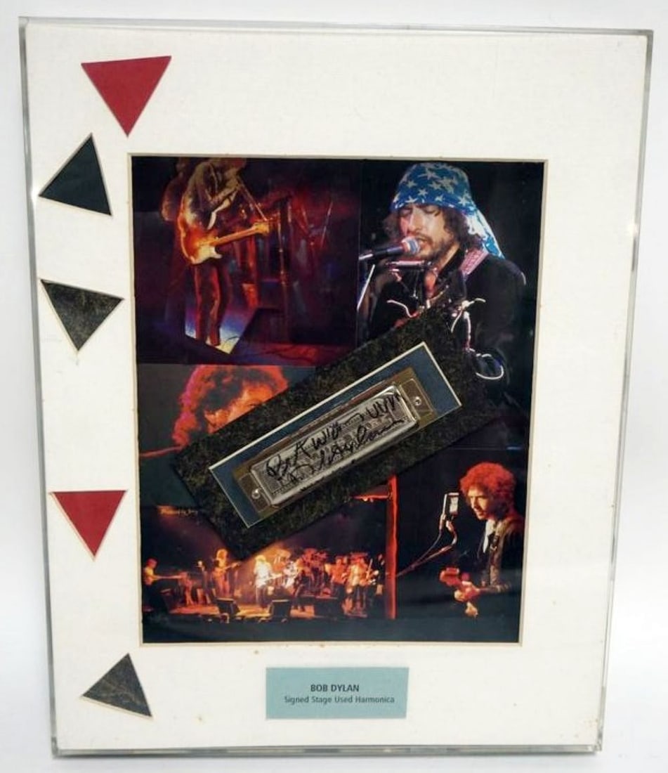 BOB DYLAN FRAMED HONNER HARMONICA W/SIGNATURE (1 of 3)