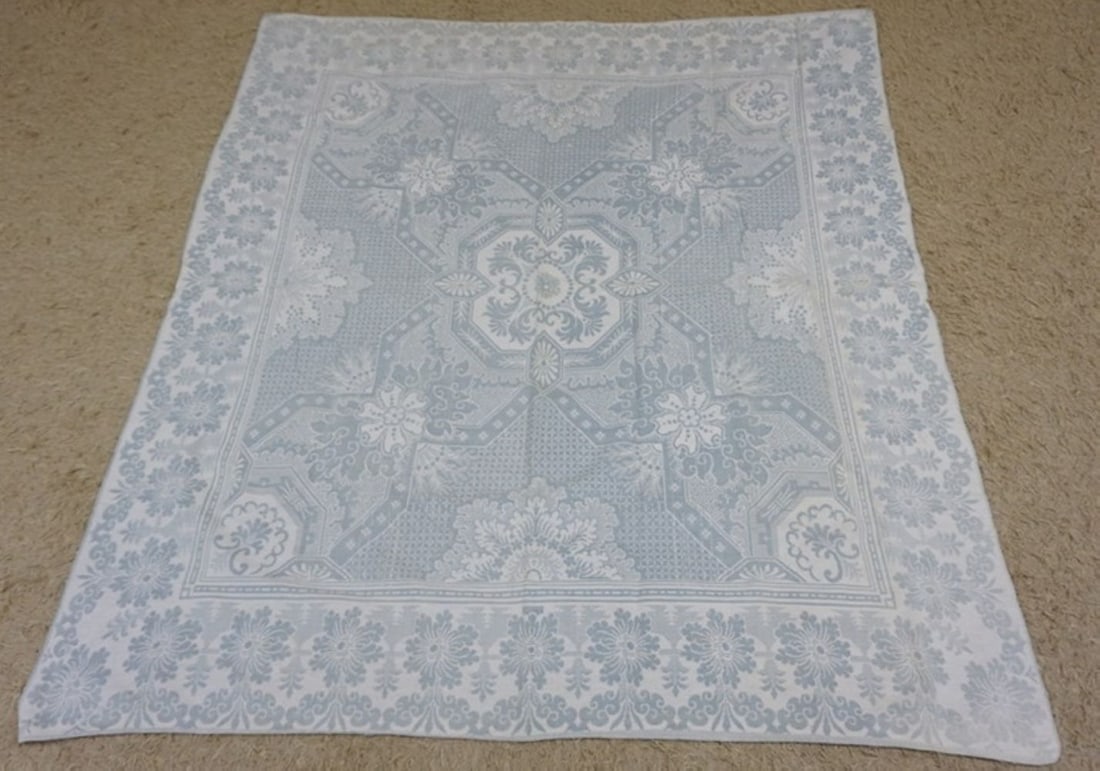 ANTIQUE COVERLET TALBE CLOTH (1 of 3)