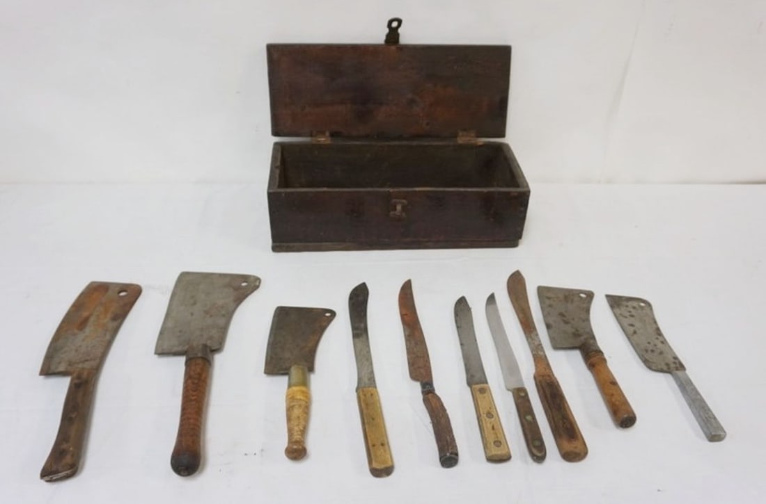 ASSORTED MEAT CLEAVERS AND BUTCHER KNIVES (1 of 5)