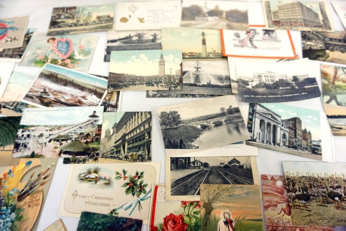 ASSORTED ANTIQUE POST CARDS - 5