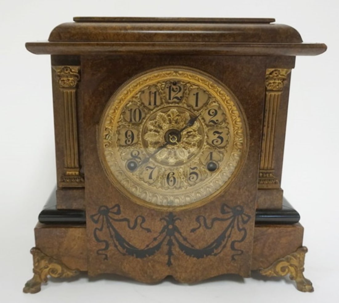 ANTIQUE SETH THOMAS MANTEL CLOCK (1 of 8)