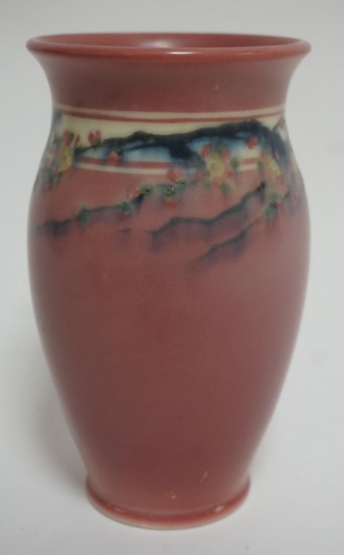 ROOKWOOD POTTERY VASE (1 of 5)