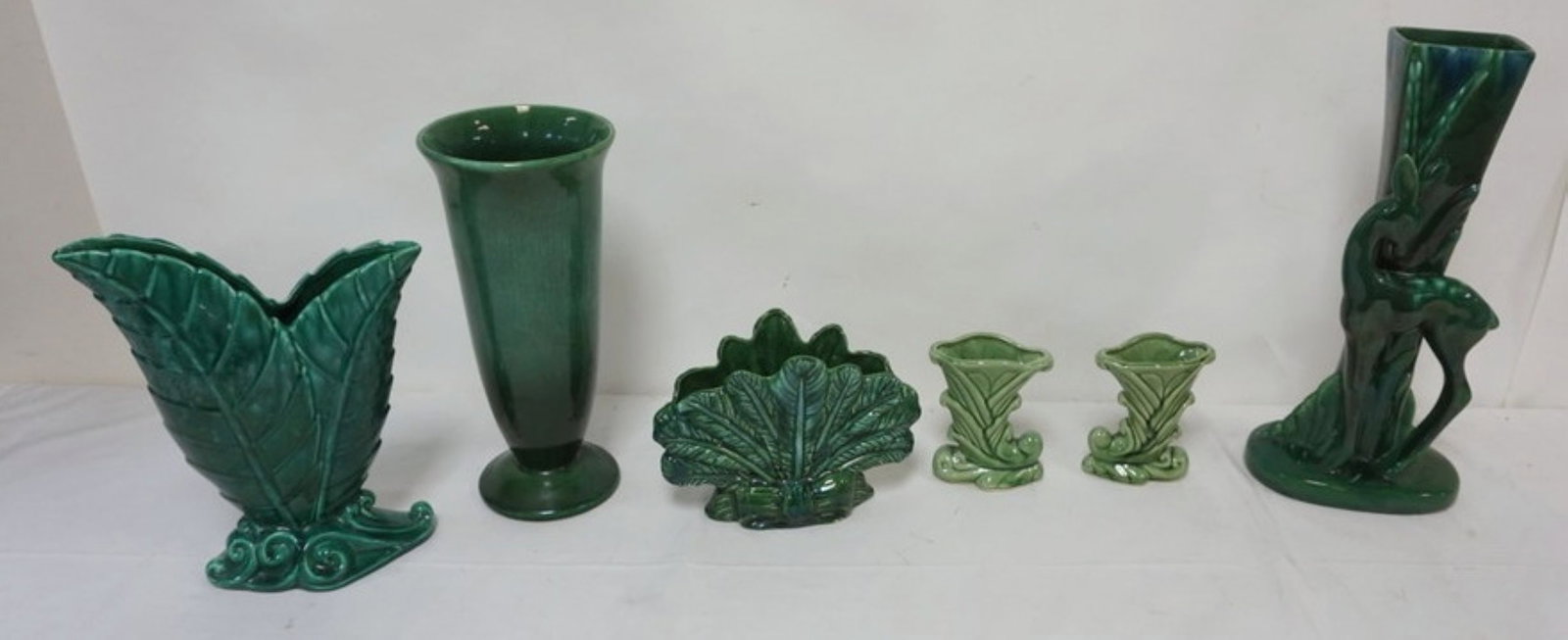 ASSORTED POTTERY VASES: GROUP OF ASSORTED POTTERY VASES INCLUDING ROYAL HAGER, TALLEST APPROXIMATELY 16 IN H