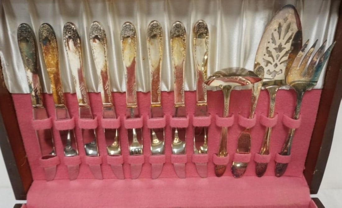 ROGER SILVER PLATE FLATWARE - 3