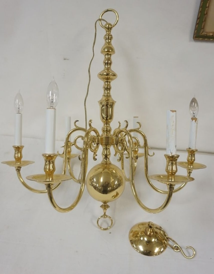 BRASS HANGING CHANDELIER: BRASS COLONIAL STYLE HANGING CHANDELIER, APPROXIMATELY 26 IN X 30 IN H