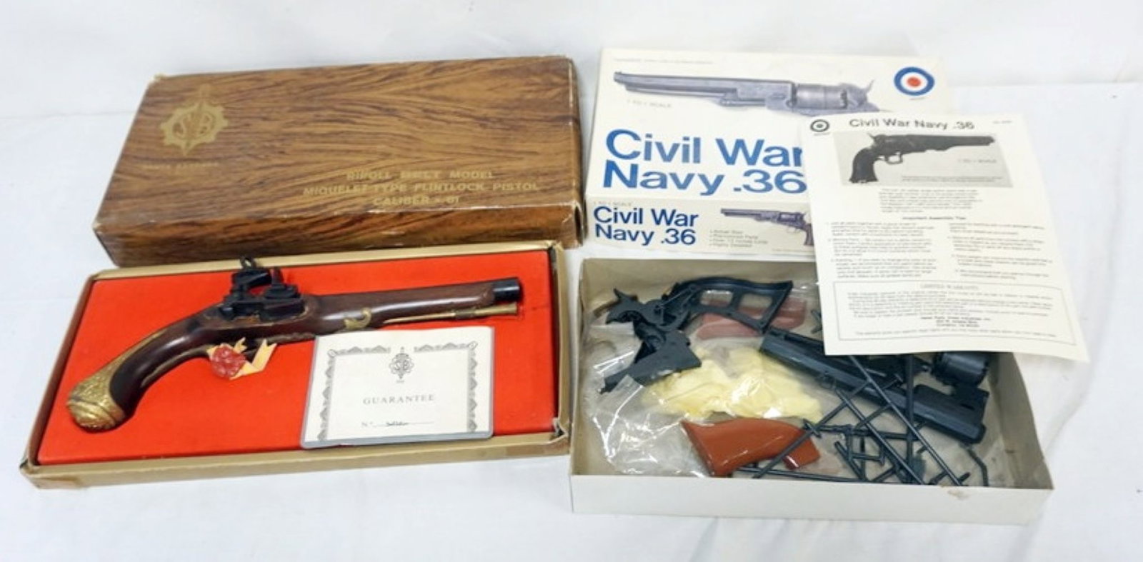 VINTAGE TOY MODEL GUNS (1 of 3)