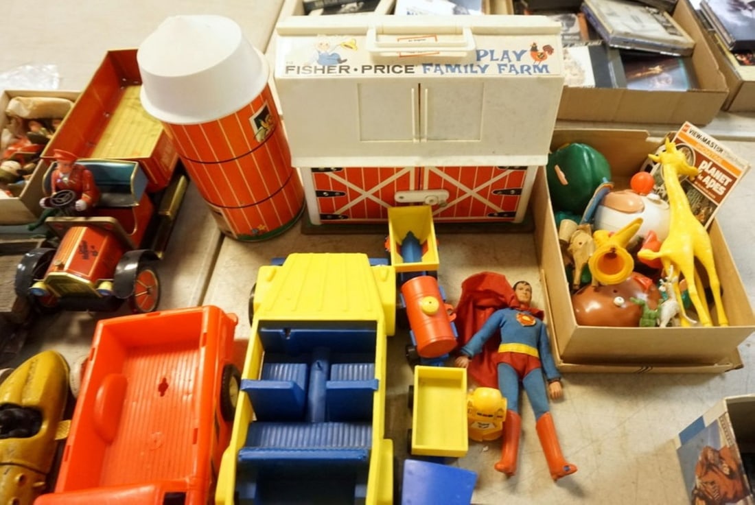 ASSORTED TOYS - 2