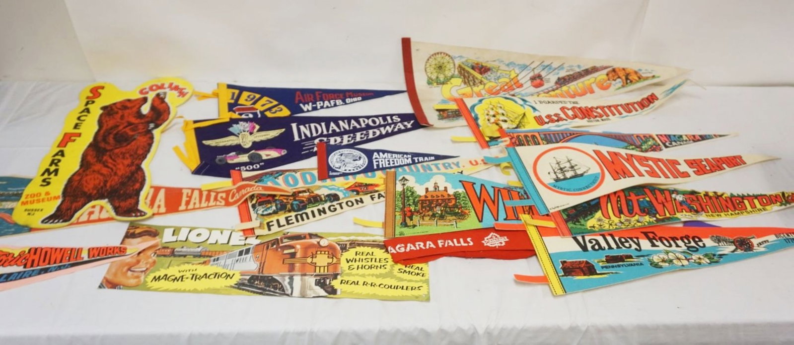 GROUP OF FELT PENNANTS (1 of 4)