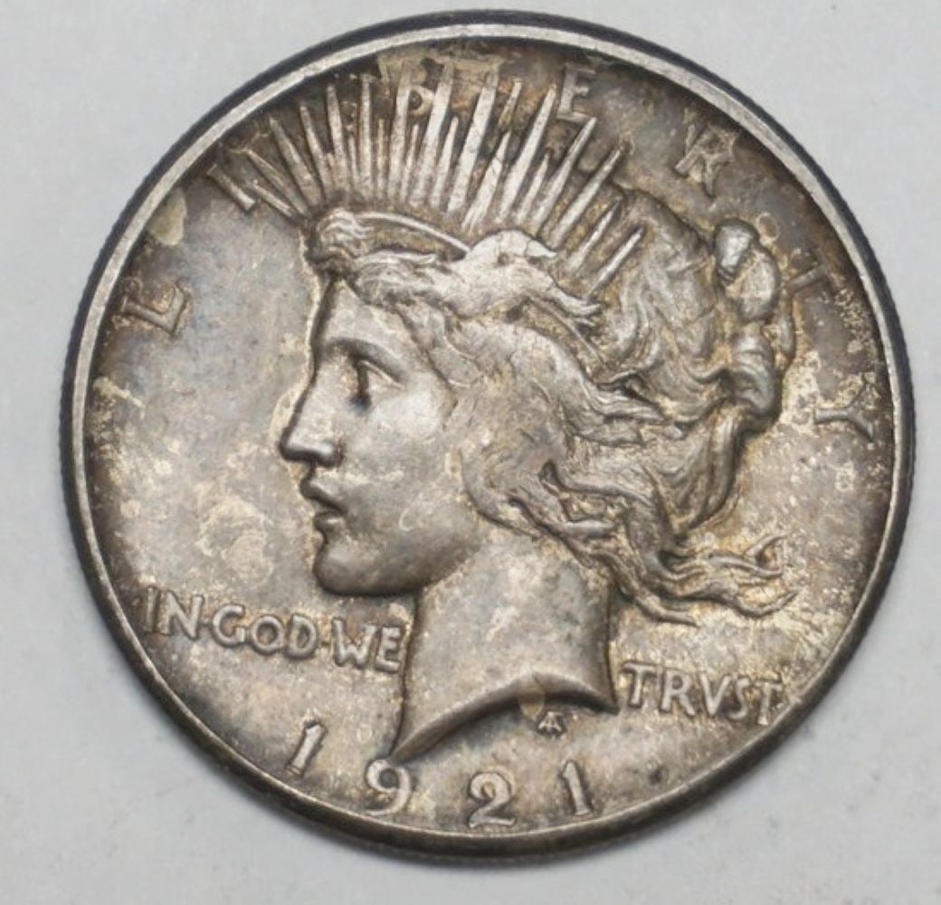 1921 PEACE SILVER DOLLAR (1 of 2)