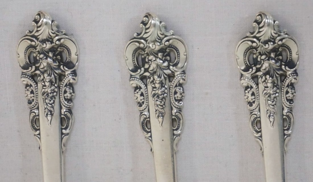 WALLACE GRANDE BAROQUE STERLING FLATWARE SET - 3