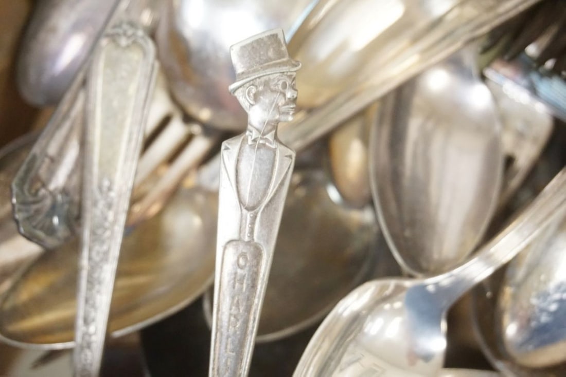 SILVERPLATE FLATWARE - 3