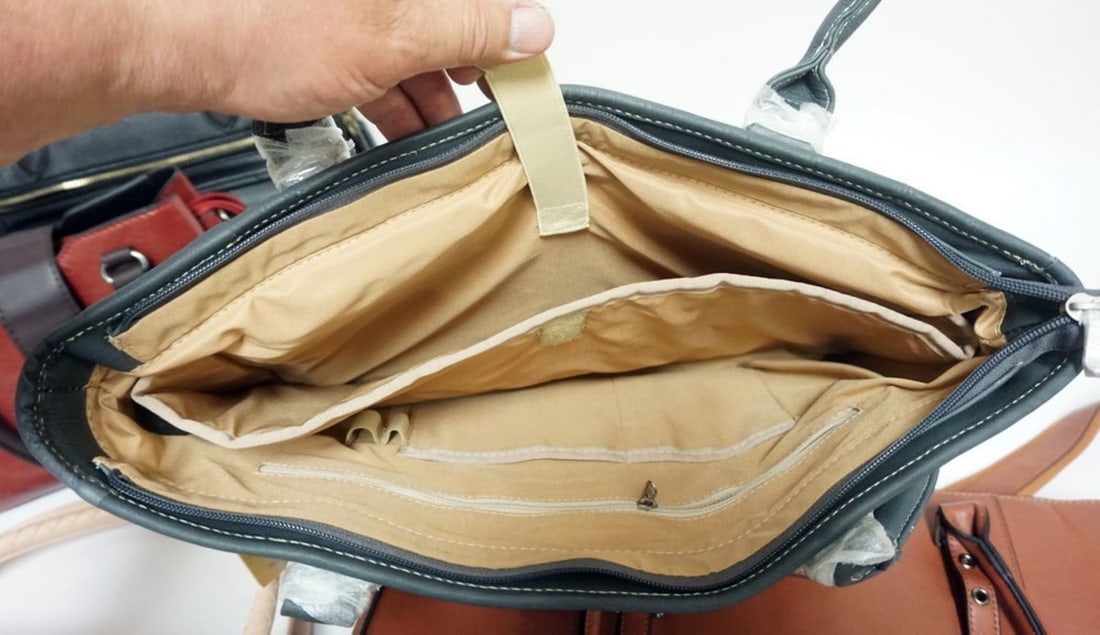 PURSES - 4