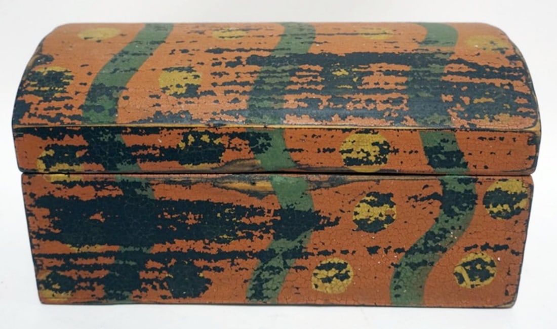 PAINT DECORATED CHEST (1 of 6)