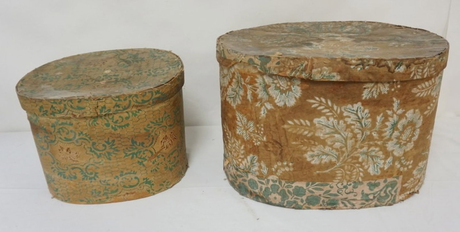 ANTIQUE OVAL BOXES (1 of 6)