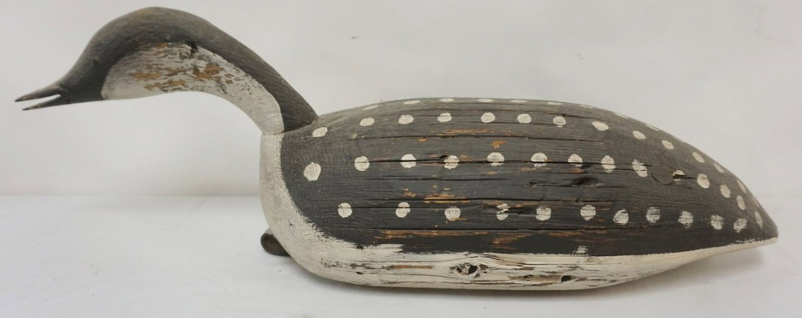 HAND CARVED WOOD GOOSE: HAND CARVED WOOD GOOSE, APPROXIMATELY 30 IN X 8 IN X 10 IN H, STAMPED FS ON BASE