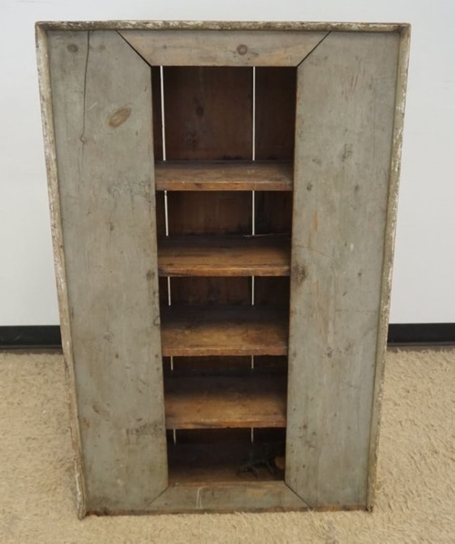 PRIMITIVE PINE SHELF (1 of 4)