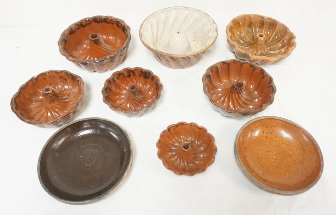 GROUP OF ASSORTED TURKS HEADS & PIE PLATES (1 of 4)