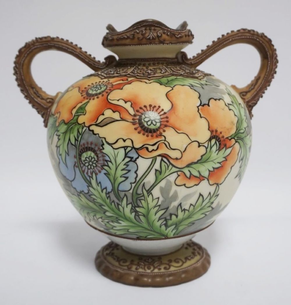 HAND PAINTED NIPPON MORIAGE DOUBLE HANDLED VASE (1 of 6)