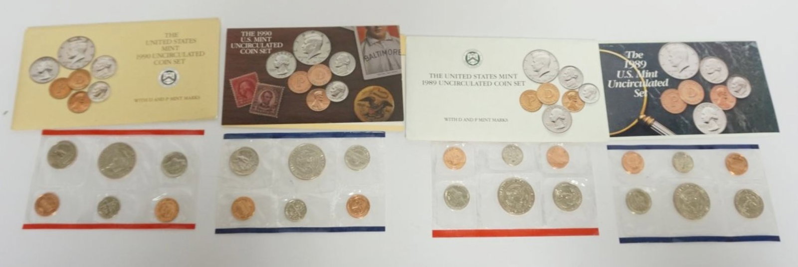1989 & 1990 UNCIRCULATED COIN SETS (1 of 3)