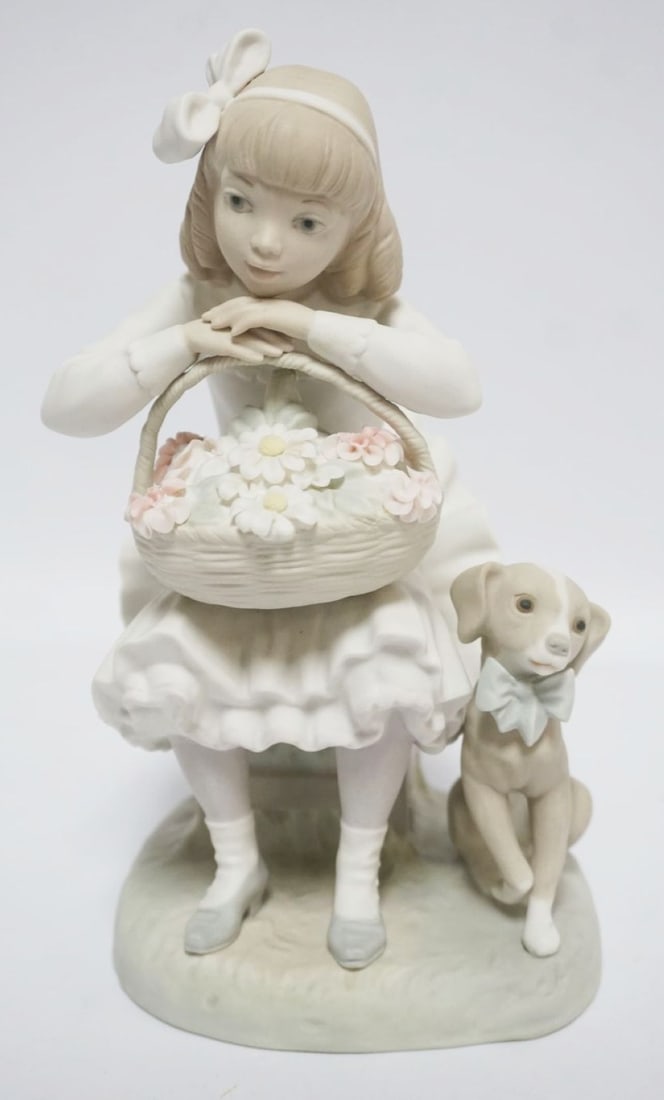 LLADRO FIGURINE (1 of 5)