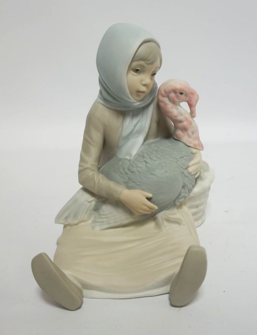 LLADRO FIGURINE (1 of 4)
