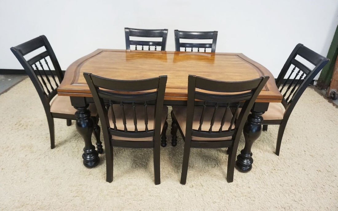 DINING ROOM TABLE (1 of 8)