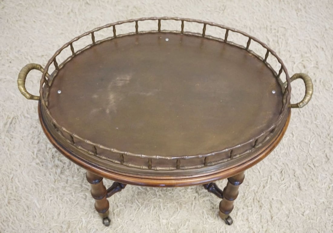 SMALL OVAL SERVING STAND - 2