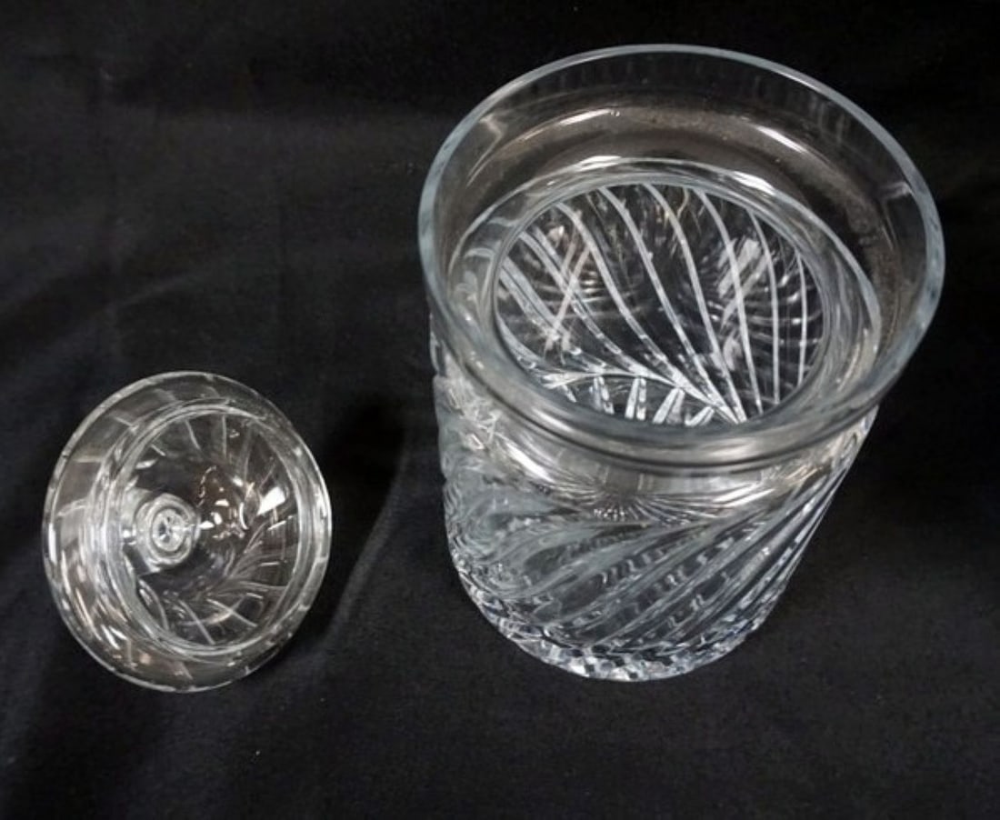 ASSORTED CRYSTAL - 4