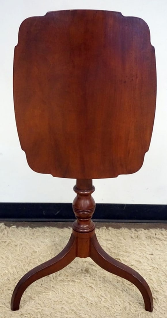 ANTIQUE CHEERY TILT TOP TABLE CANDLE STAND (1 of 3)